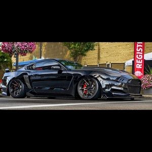 Meet your Posher, Johnny